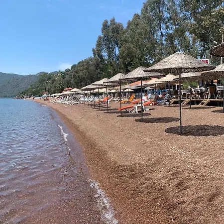 Ξενοδοχείο με διαμερίσματα Doga Ciftlik *